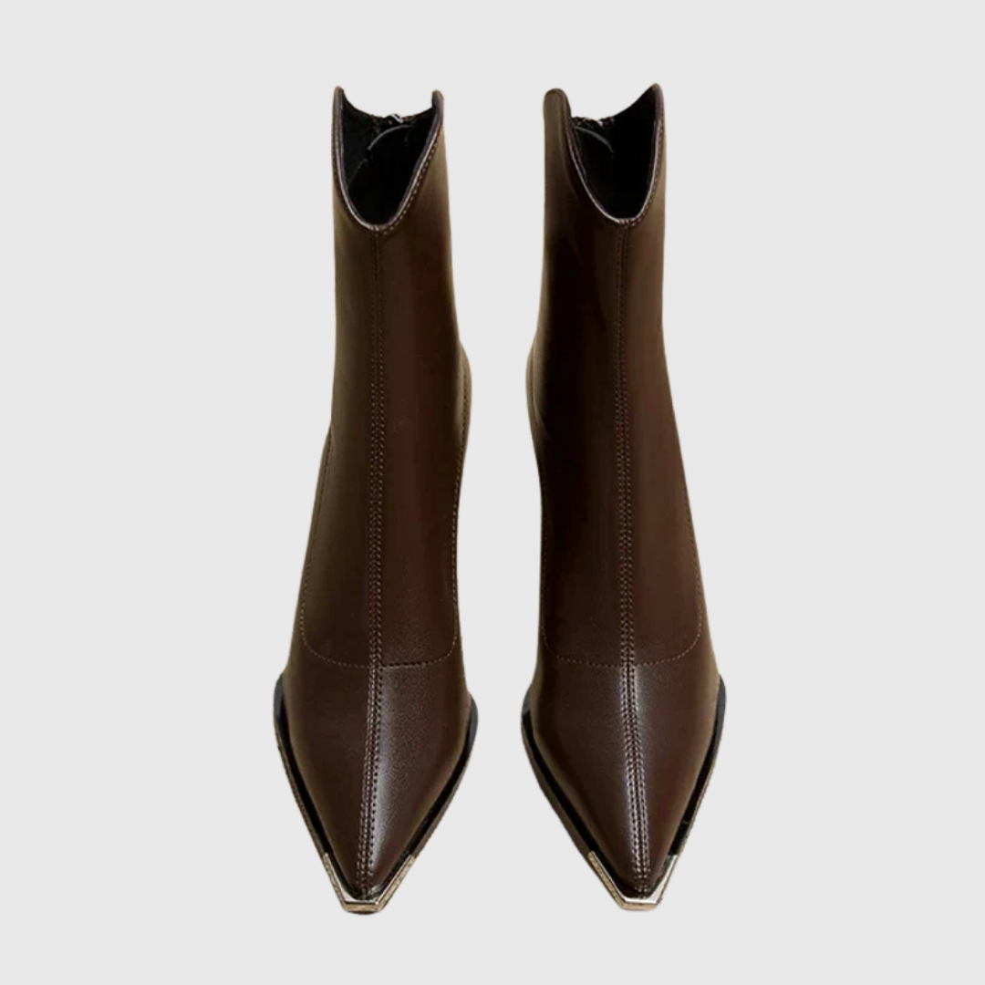 RELAXED FIT HEELS