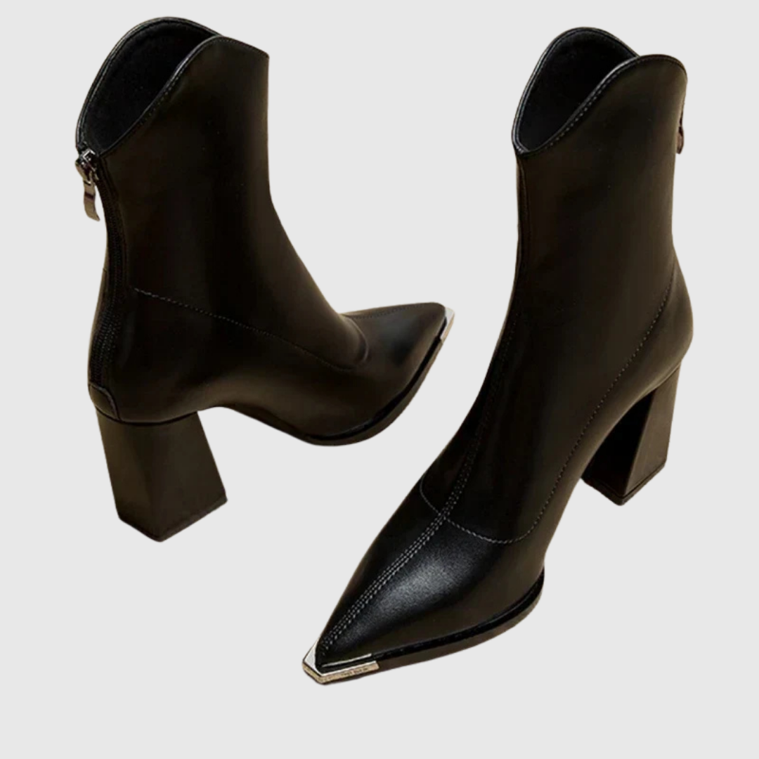 RELAXED FIT HEELS
