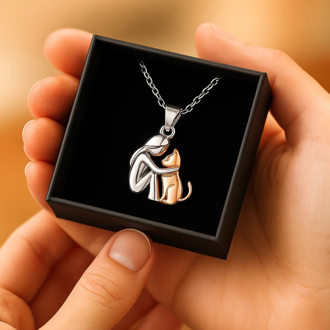 ISLARA | CAT-SHAPED NECKLACE